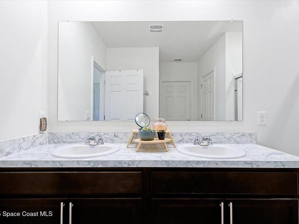 3573 Sandhill Crane Circle, Mims, FL 32754