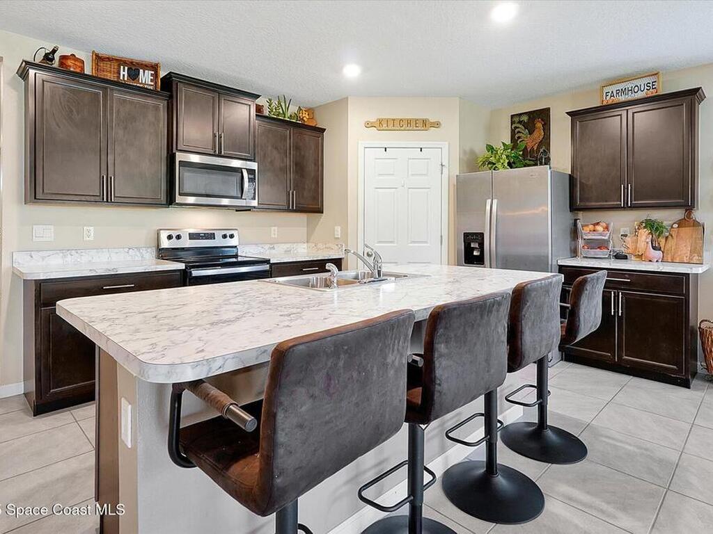 3573 Sandhill Crane Circle, Mims, FL 32754