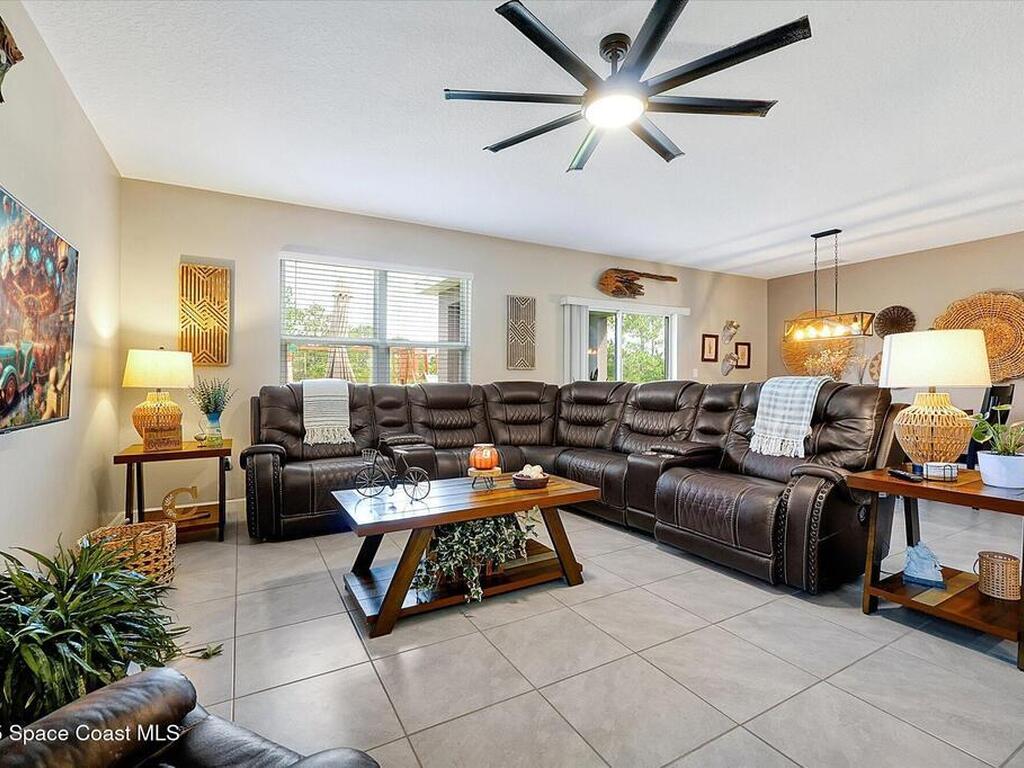 3573 Sandhill Crane Circle, Mims, FL 32754