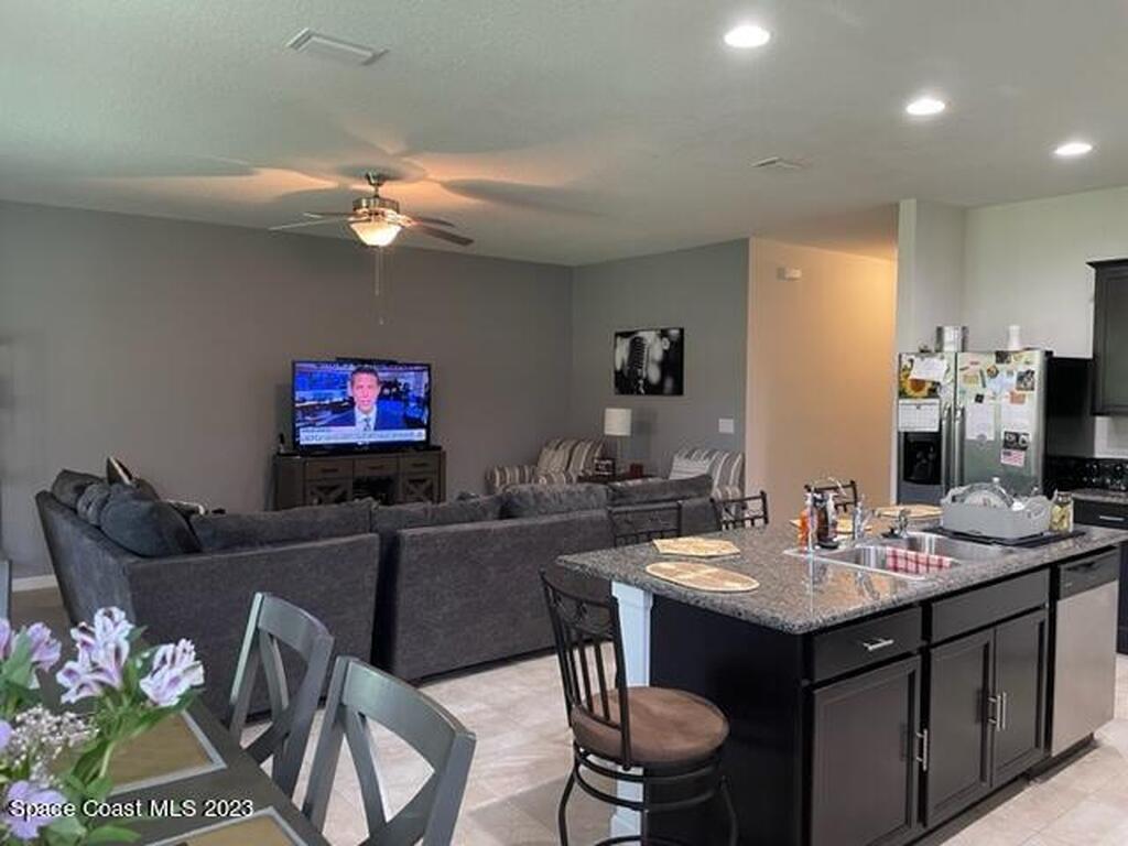 4464 Caladium Circle, West Melbourne, FL 32904