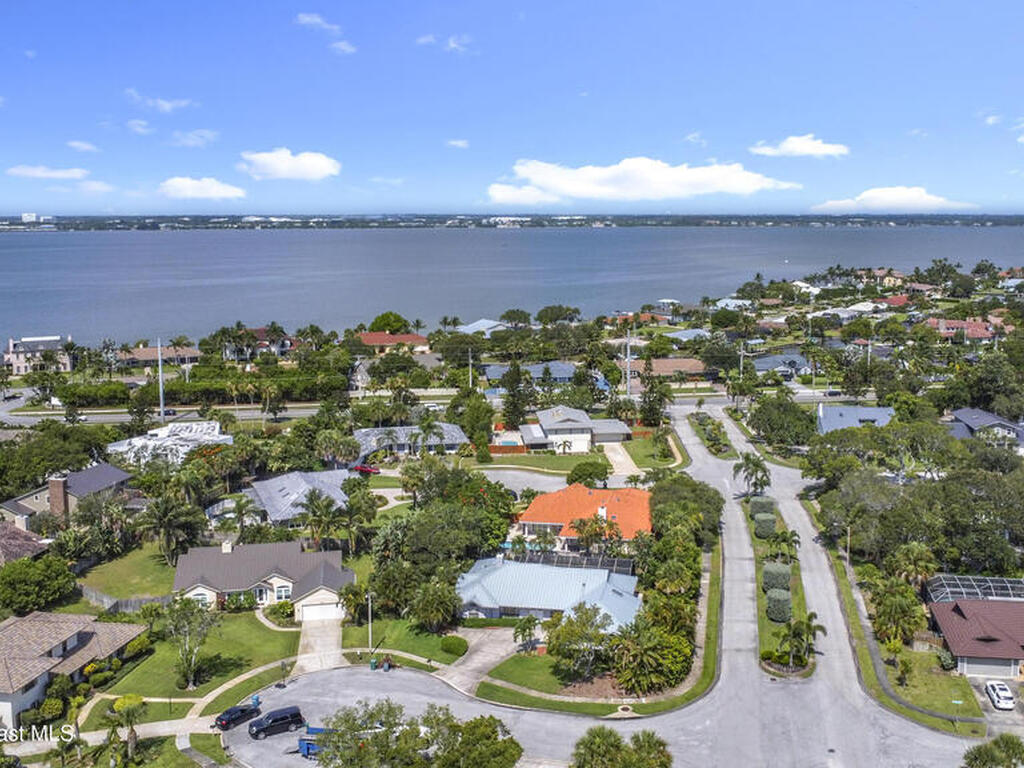 3090 Rio Pino, Indialantic, FL 32903