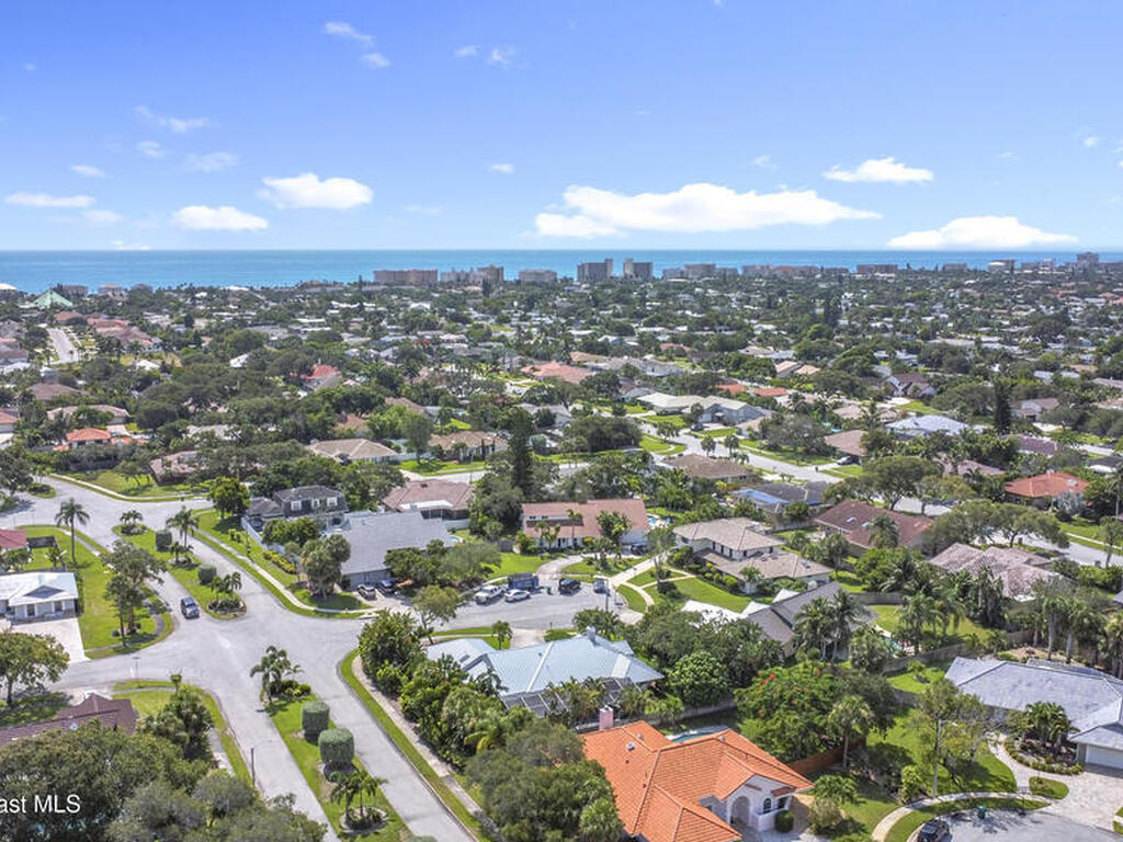 3090 Rio Pino, Indialantic, FL 32903