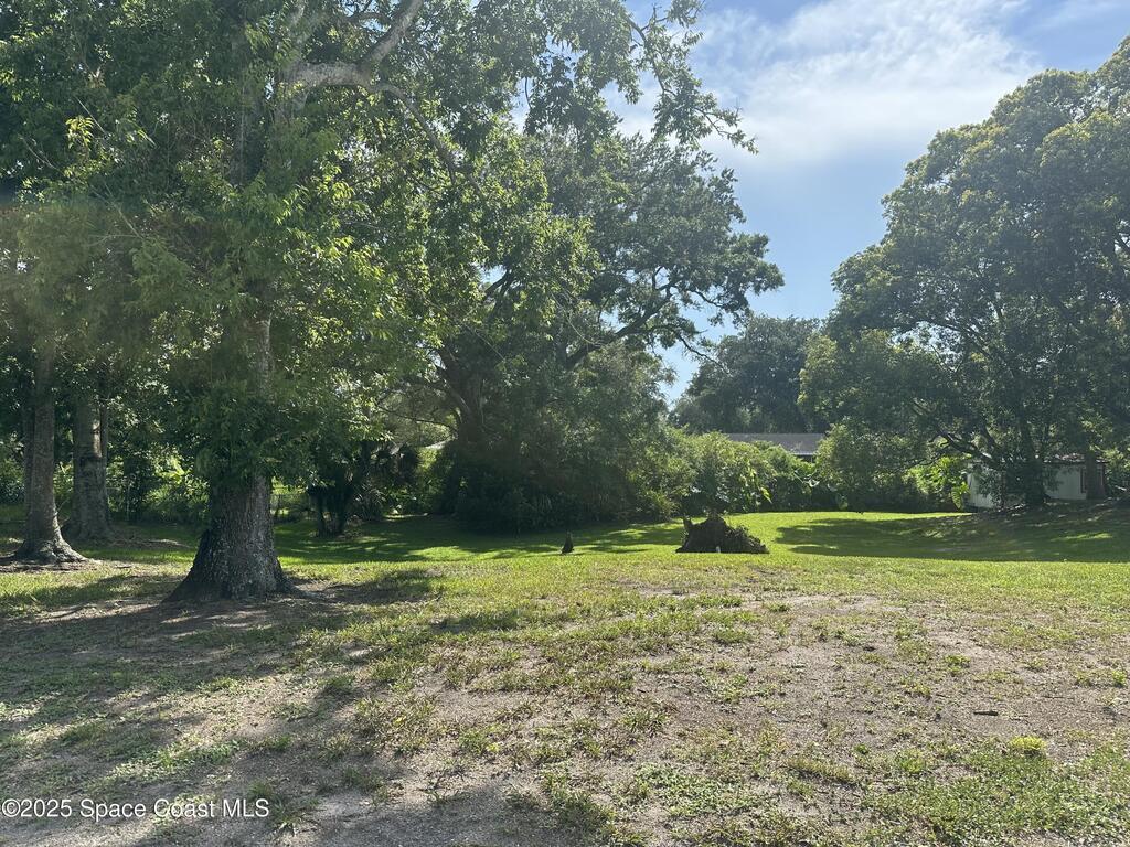 7400 Calmoso Avenue, Cocoa, FL 32927