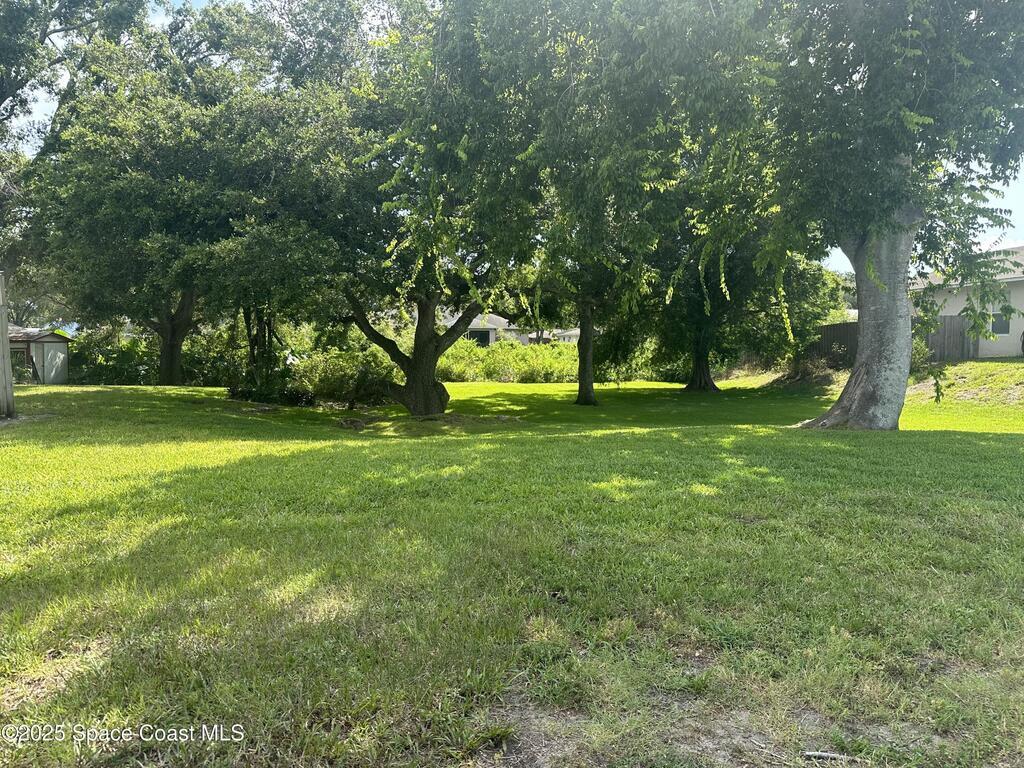 7420 Calmoso Avenue, Cocoa, FL 32927