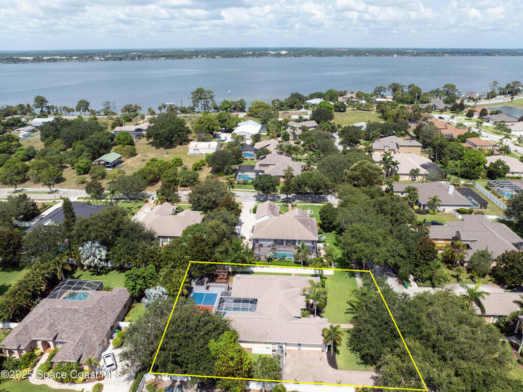 741 Carriage Lane, Merritt Island, FL 32952