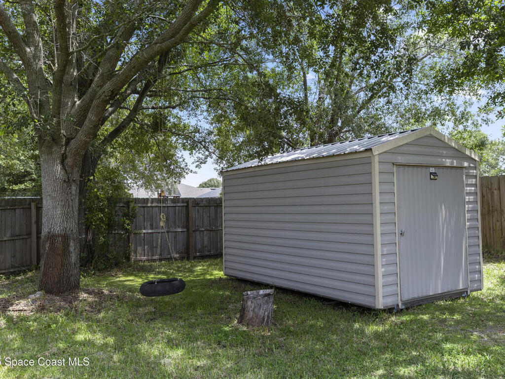 2305 Ascot Avenue, Orlando, FL 32833