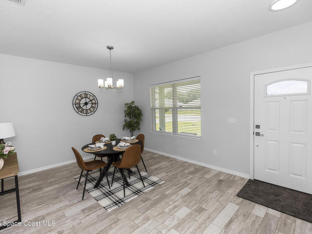 2305 Ascot Avenue, Orlando, FL 32833