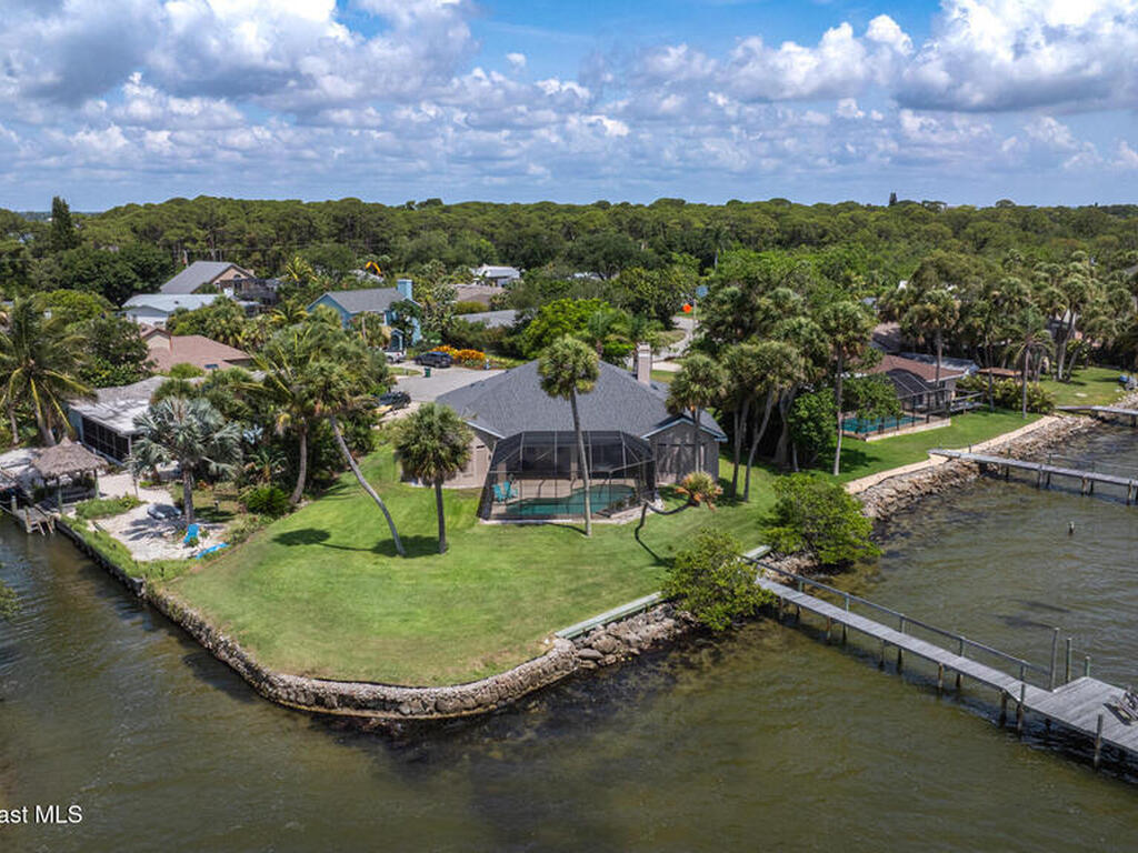2090 Schooner Road, Merritt Island, FL 32952