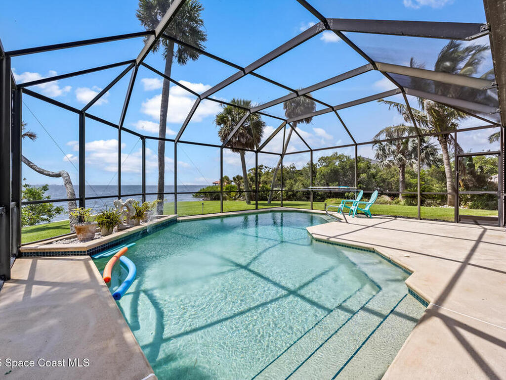 2090 Schooner Road, Merritt Island, FL 32952