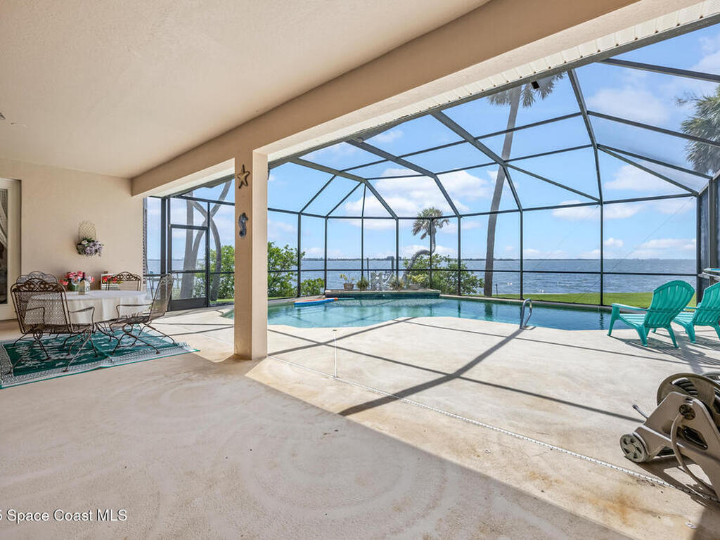 2090 Schooner Road, Merritt Island, FL 32952