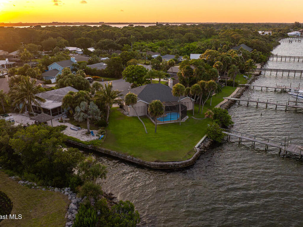 2090 Schooner Road, Merritt Island, FL 32952