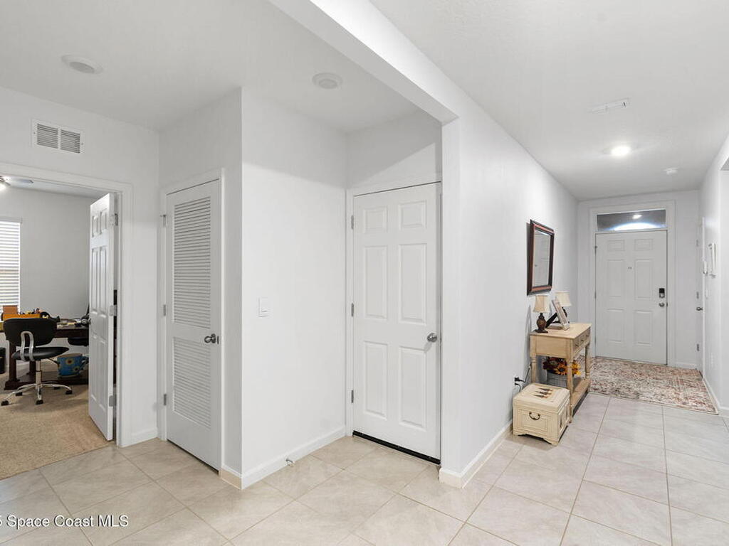 3724 Sandhill Crane Circle, Mims, FL 32754