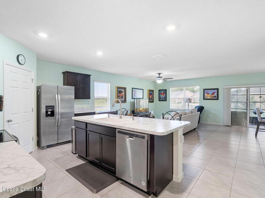 3724 Sandhill Crane Circle, Mims, FL 32754