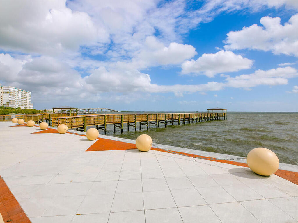 2165 Dolphin Road, Titusville, FL 32780