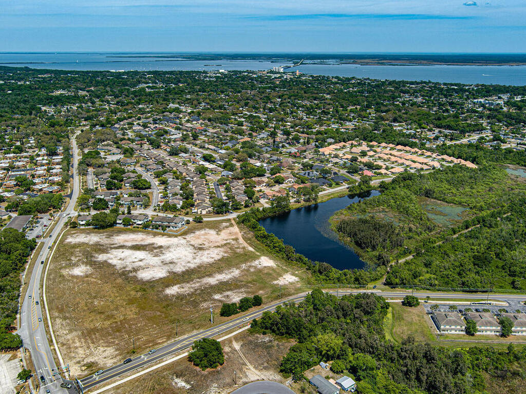 2165 Dolphin Road, Titusville, FL 32780
