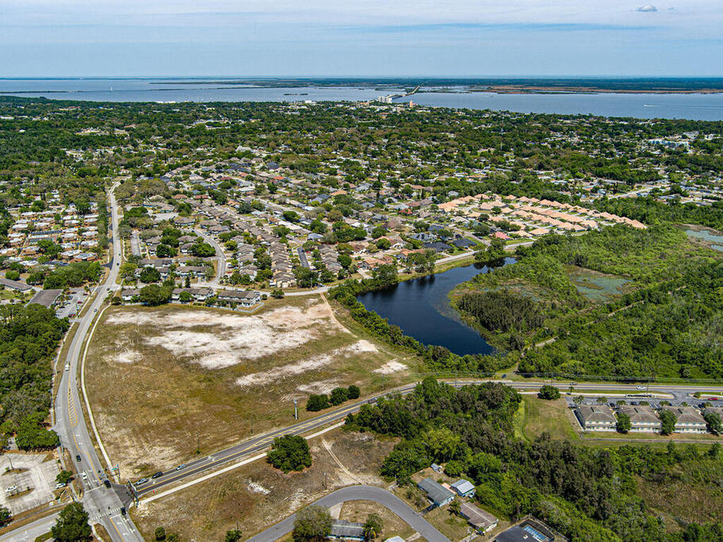 2165 Dolphin Road, Titusville, FL 32780