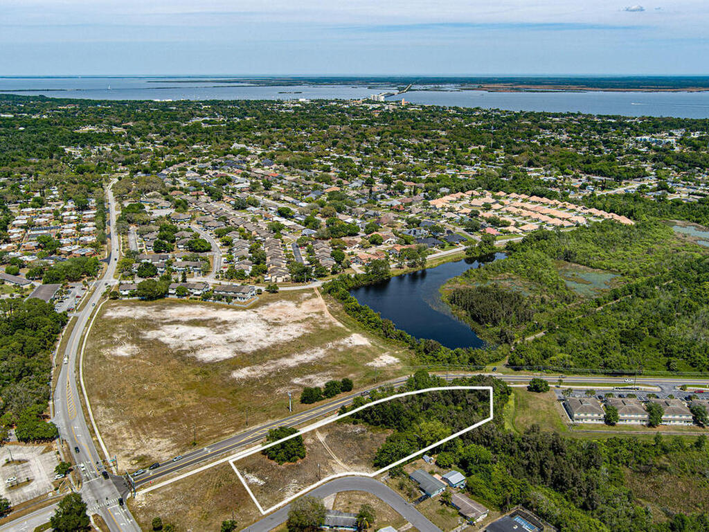 2165 Dolphin Road, Titusville, FL 32780