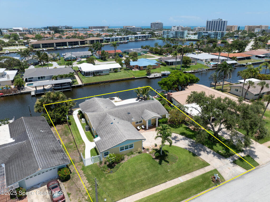 211 Jamaica Drive, Cocoa Beach, FL 32931