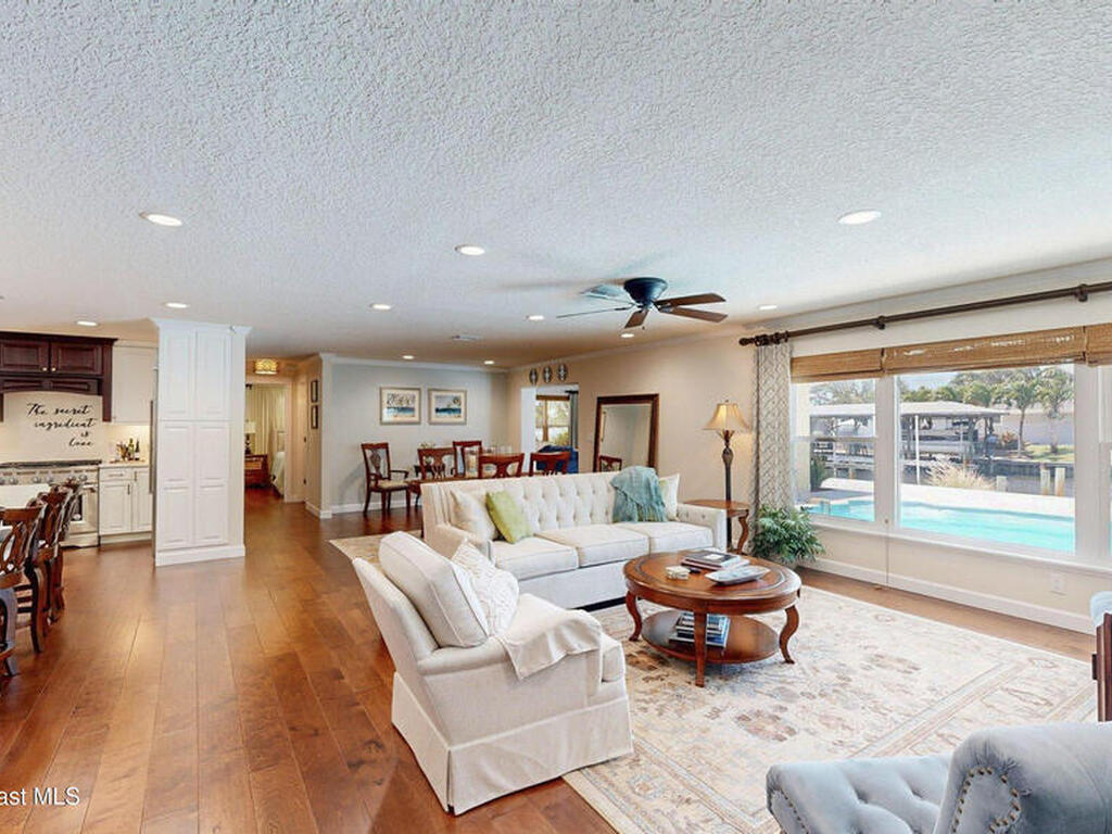 211 Jamaica Drive, Cocoa Beach, FL 32931