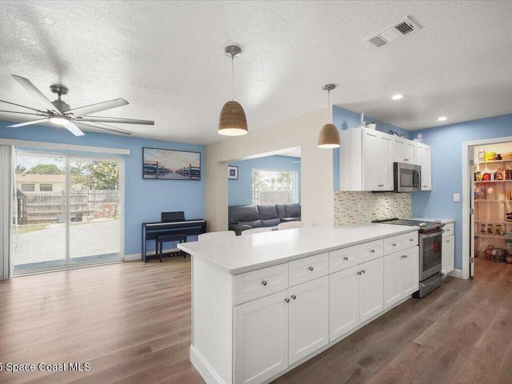 635 Barrett Drive, Merritt Island, FL 32952