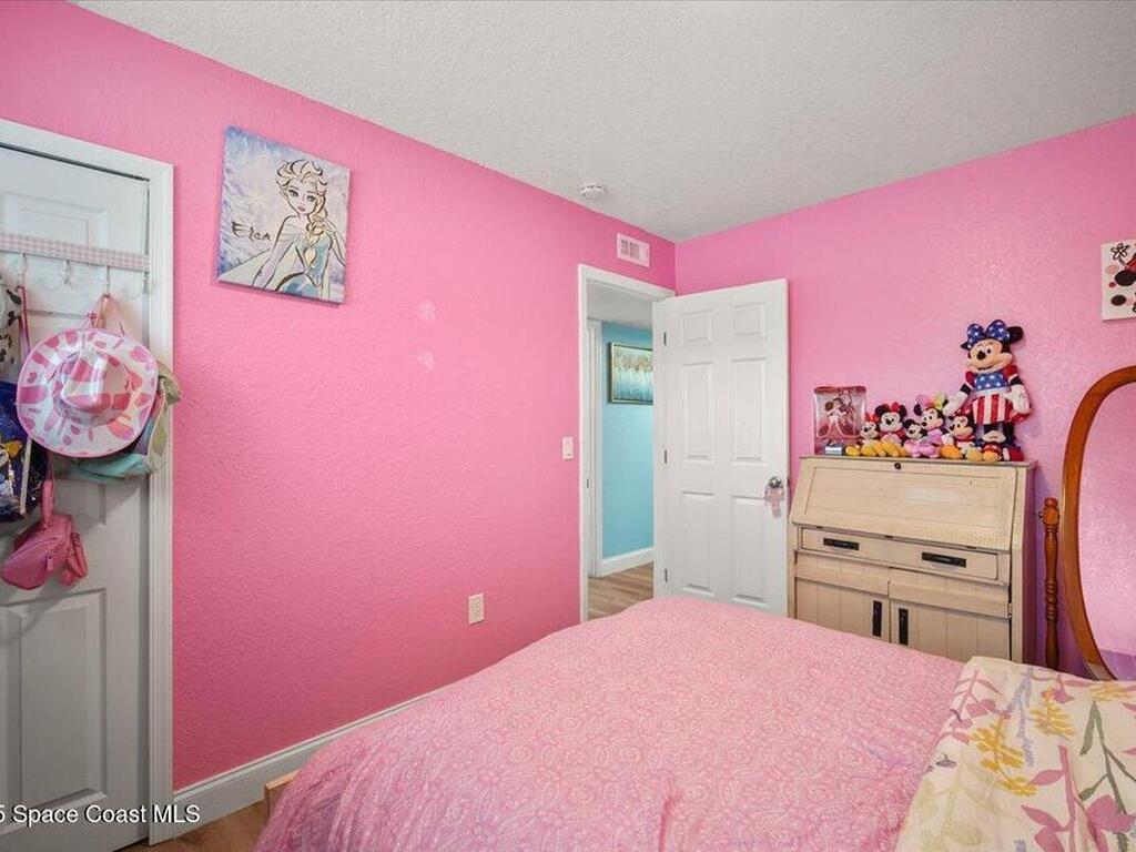 635 Barrett Drive, Merritt Island, FL 32952