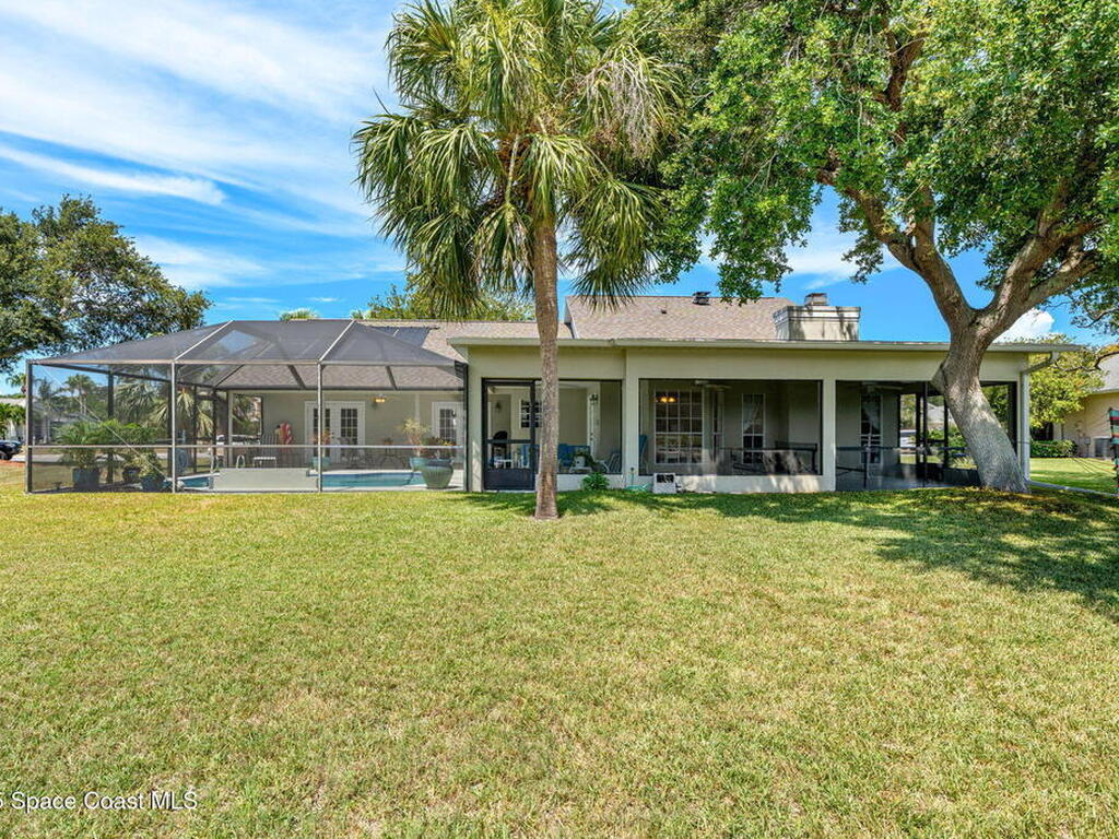 585 Lake Victoria Circle, Melbourne, FL 32940