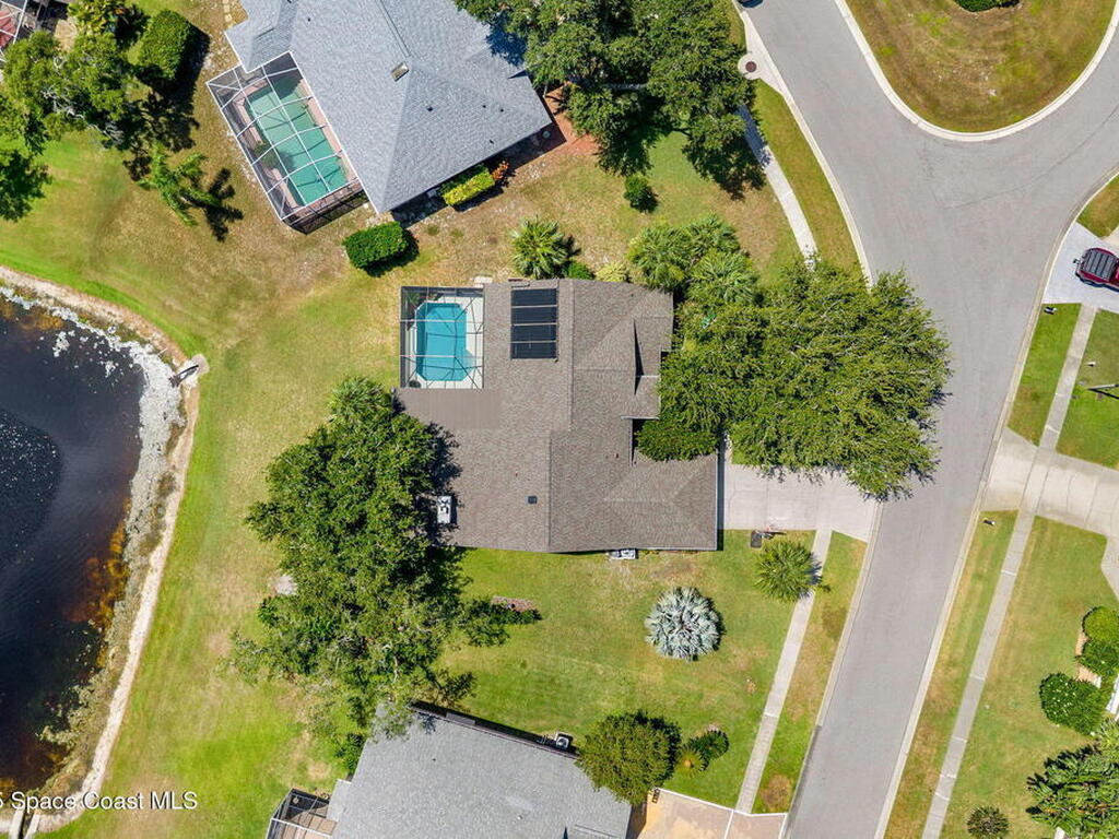 585 Lake Victoria Circle, Melbourne, FL 32940