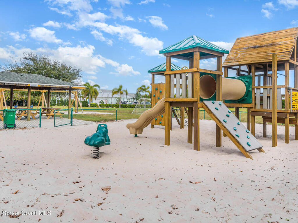 1869 Tullagee Avenue, Melbourne, FL 32940