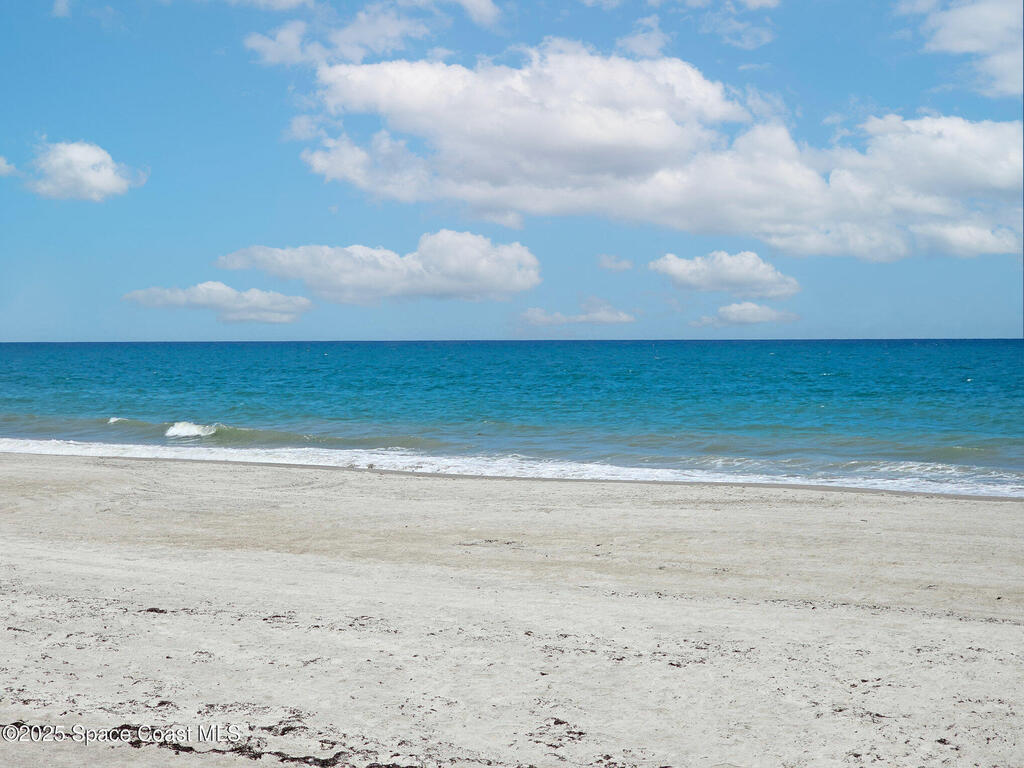 120 Heron Drive, Melbourne Beach, FL 32951
