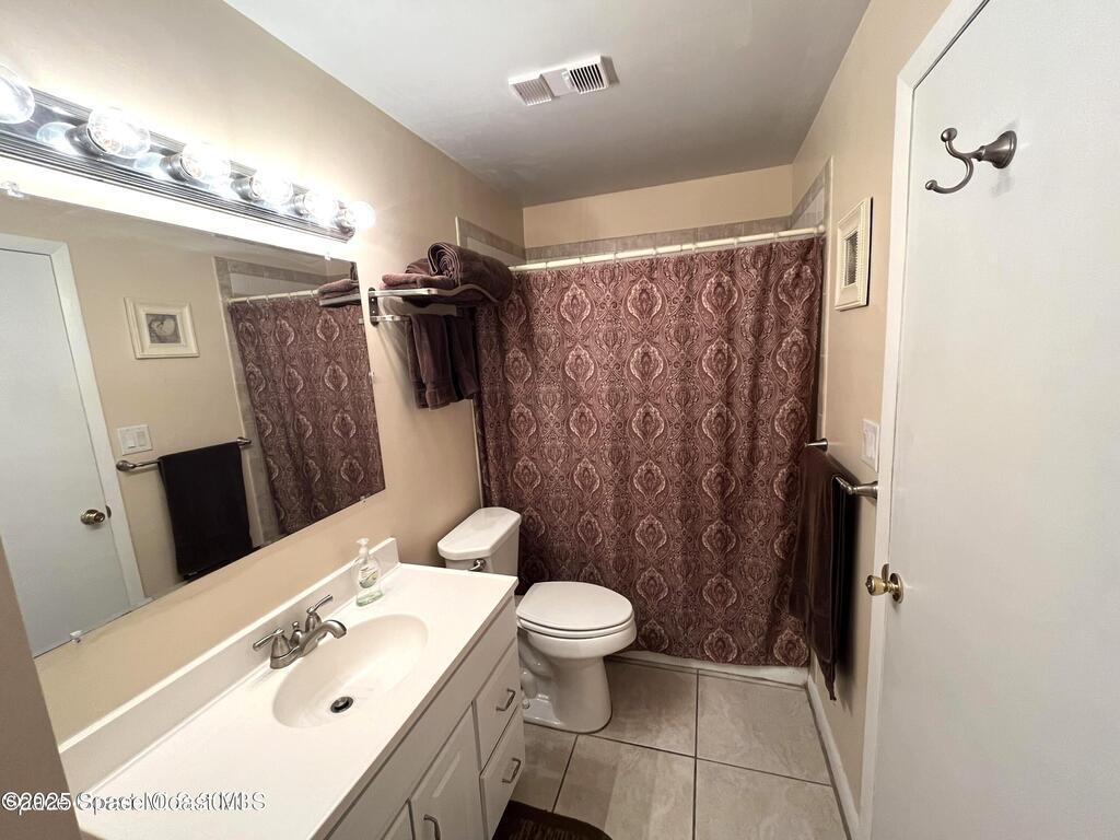 201 St. Lucie Lane, Cocoa Beach, FL 32931