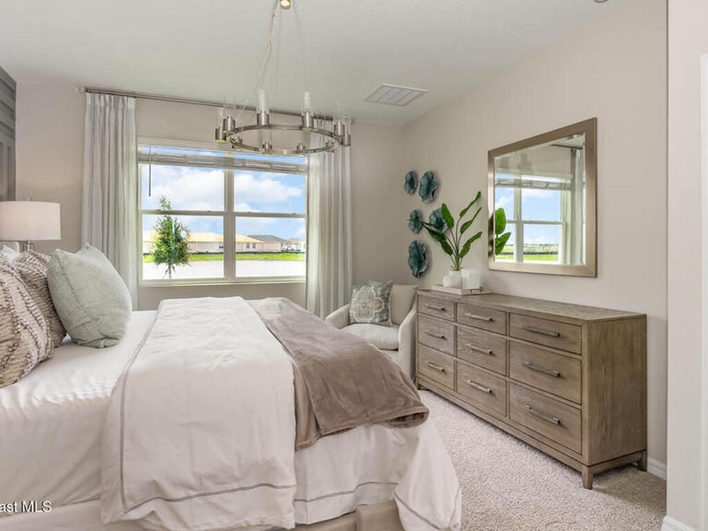 3950 Hollingsworth Drive, Palm Bay, FL 32909