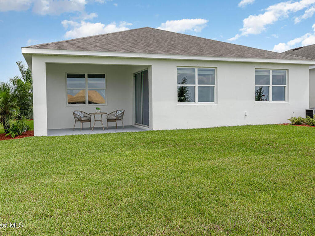 3950 Hollingsworth Drive, Palm Bay, FL 32909