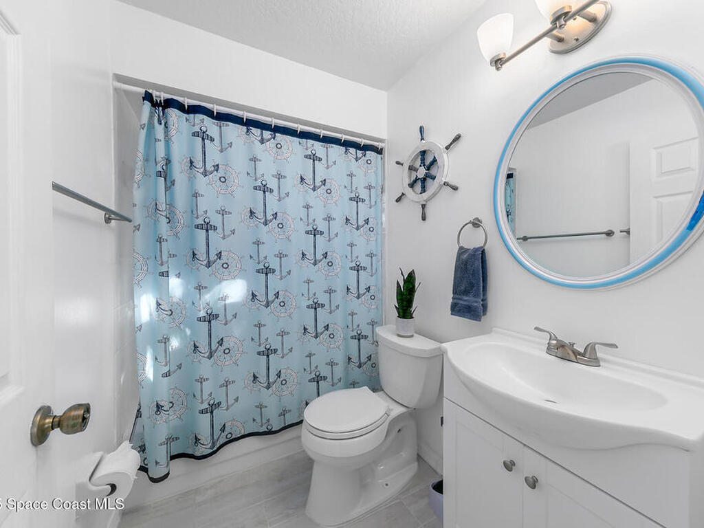 100 Matthews Street, Satellite Beach, FL 32937