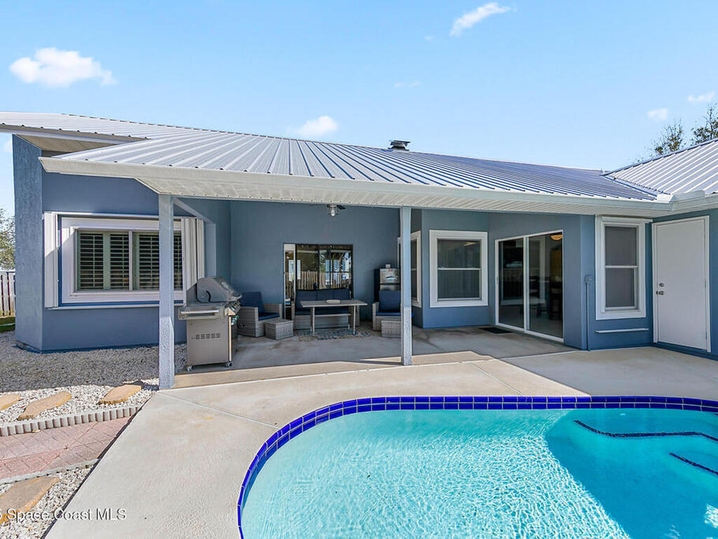 100 Matthews Street, Satellite Beach, FL 32937