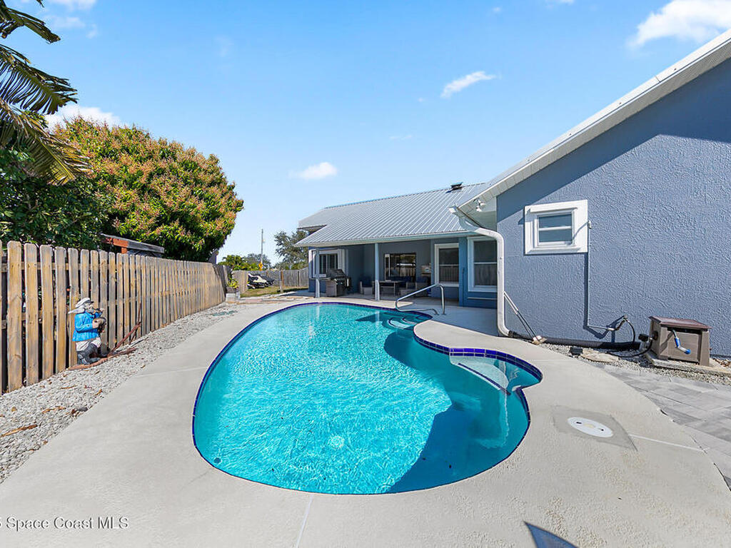 100 Matthews Street, Satellite Beach, FL 32937