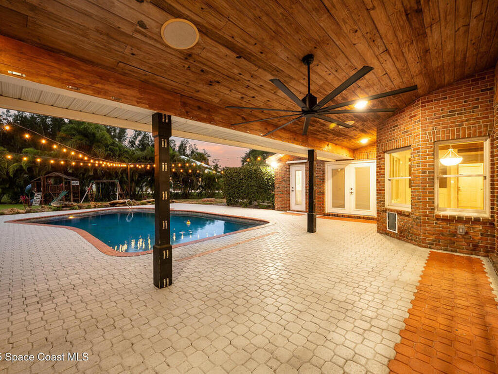 140 Crispin Street, Merritt Island, FL 32952