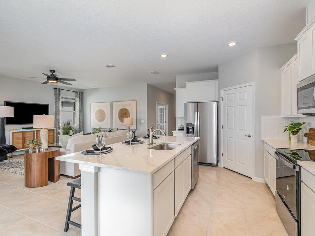 3991 Hollingsworth Drive, Palm Bay, FL 32909