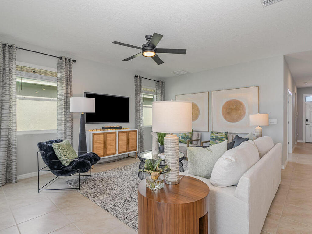 3991 Hollingsworth Drive, Palm Bay, FL 32909