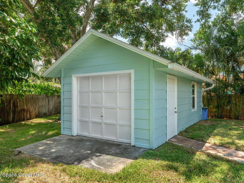 4060 Rhonda Court, Merritt Island, FL 32952