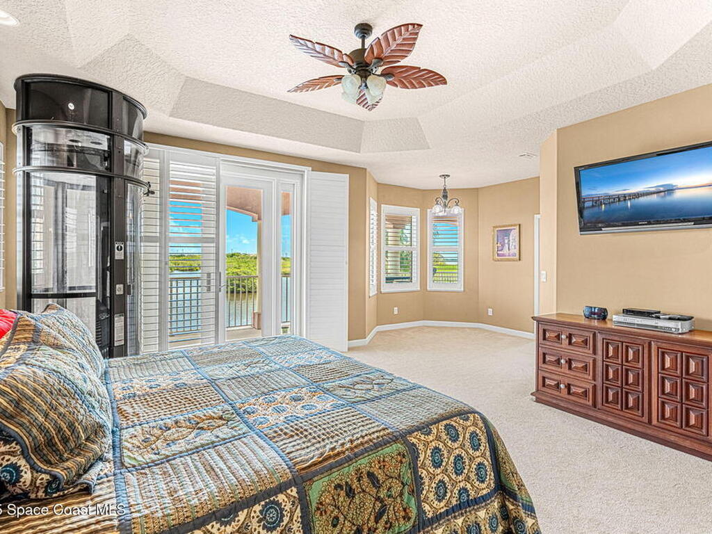 1660 Sandpiper Street, Merritt Island, FL 32952