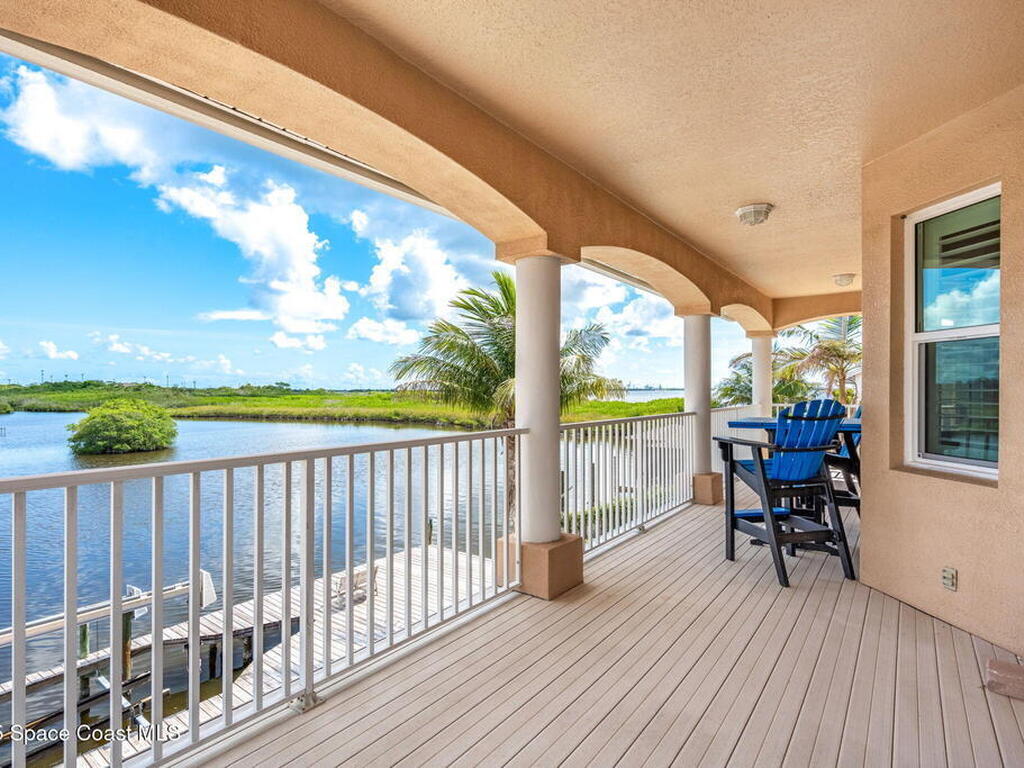 1660 Sandpiper Street, Merritt Island, FL 32952
