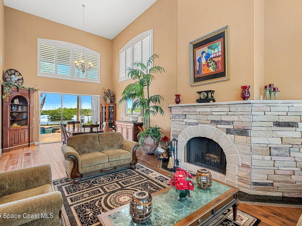 1660 Sandpiper Street, Merritt Island, FL 32952