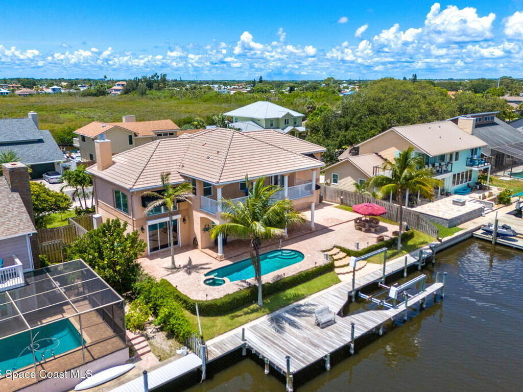 1660 Sandpiper Street, Merritt Island, FL 32952