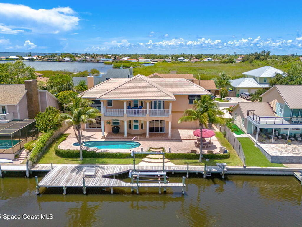 1660 Sandpiper Street, Merritt Island, FL 32952