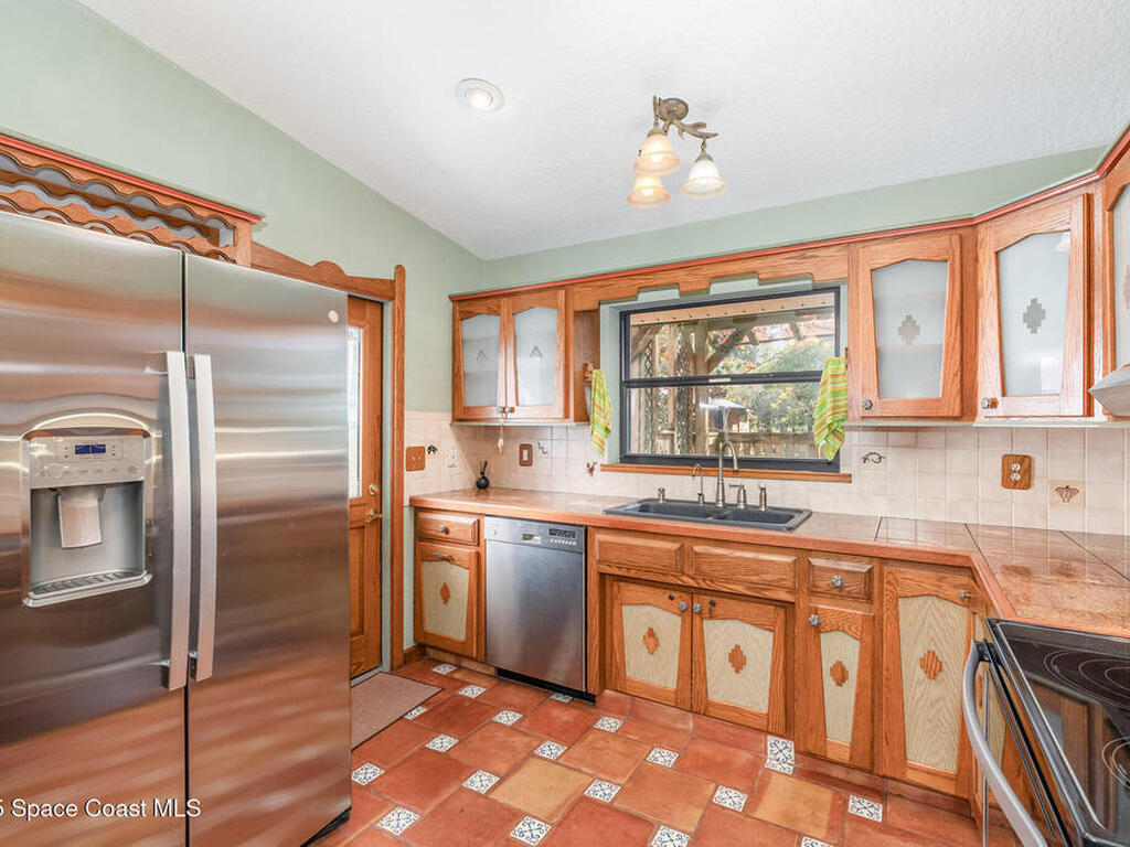 3717 SW Bayfield Street, Cocoa, FL 32926