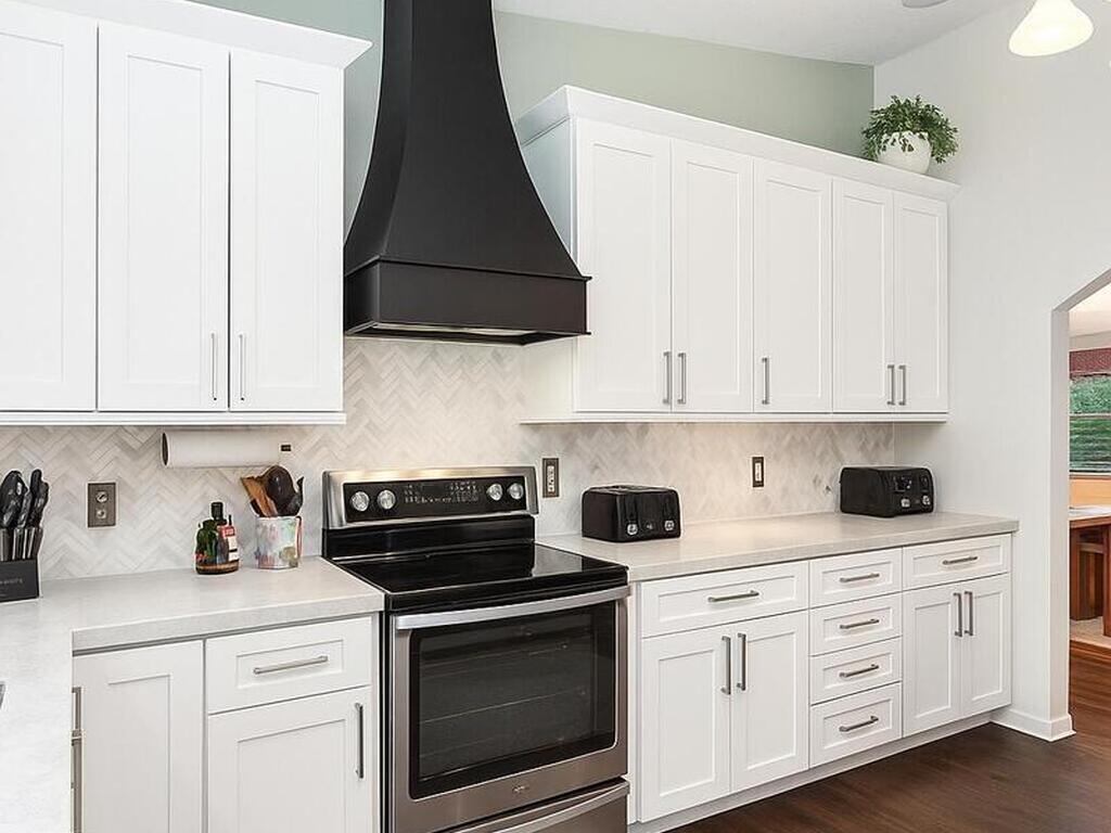 3717 SW Bayfield Street, Cocoa, FL 32926