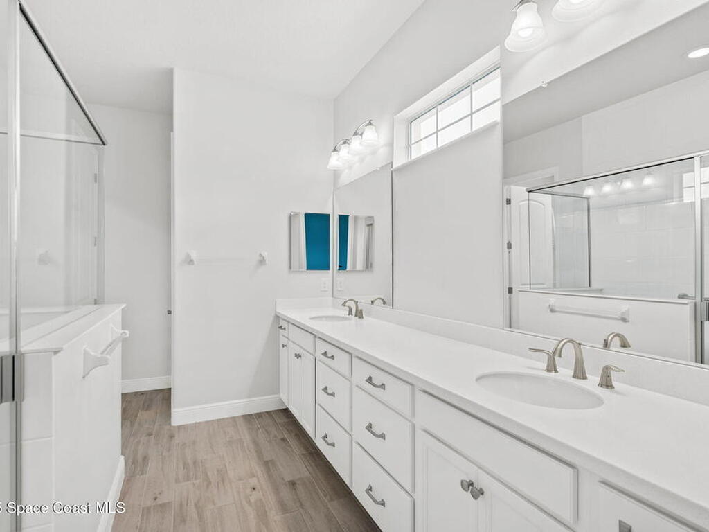 2728 Avalonia Drive, Melbourne, FL 32940