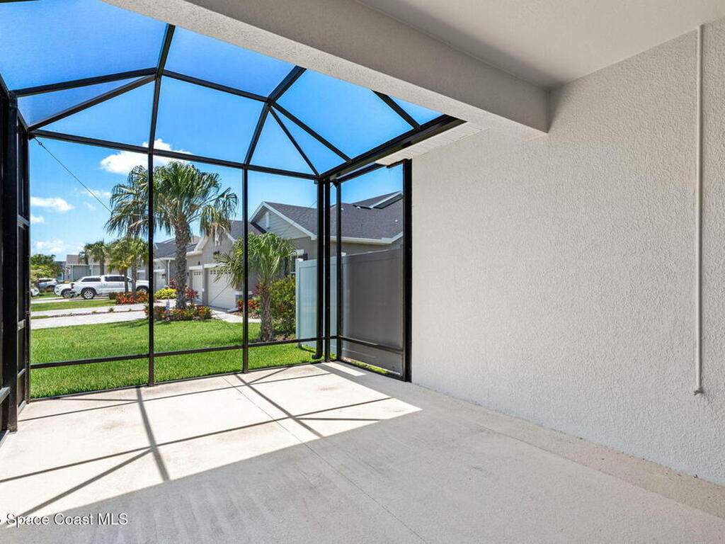 2728 Avalonia Drive, Melbourne, FL 32940