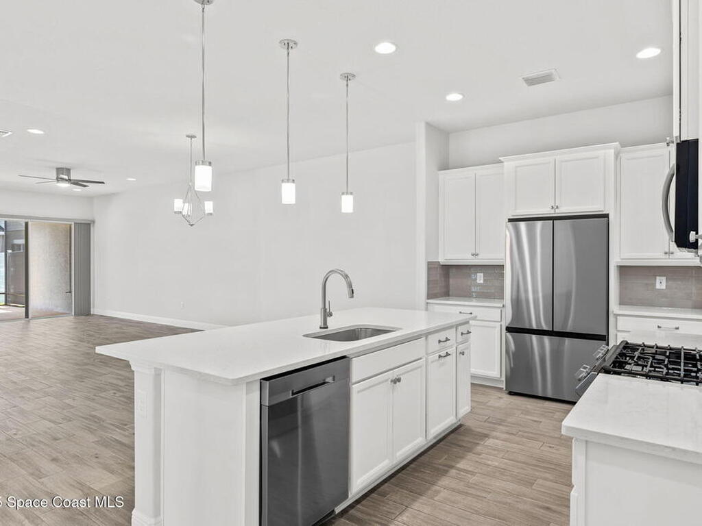 2728 Avalonia Drive, Melbourne, FL 32940
