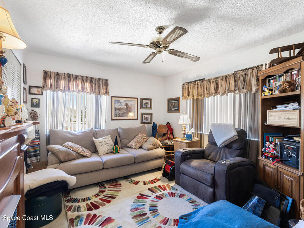 313 La Paloma Lane, Titusville, FL 32780